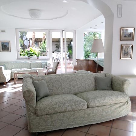 Hotel Villa Angelica Lacco Ameno  ภายนอก รูปภาพ