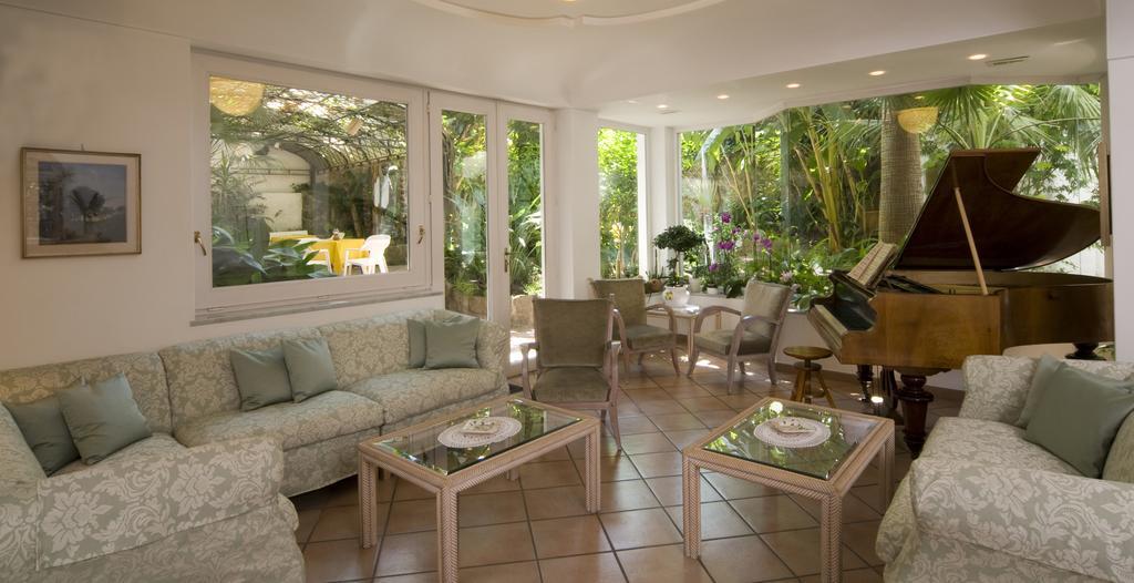 Hotel Villa Angelica Lacco Ameno  ภายนอก รูปภาพ