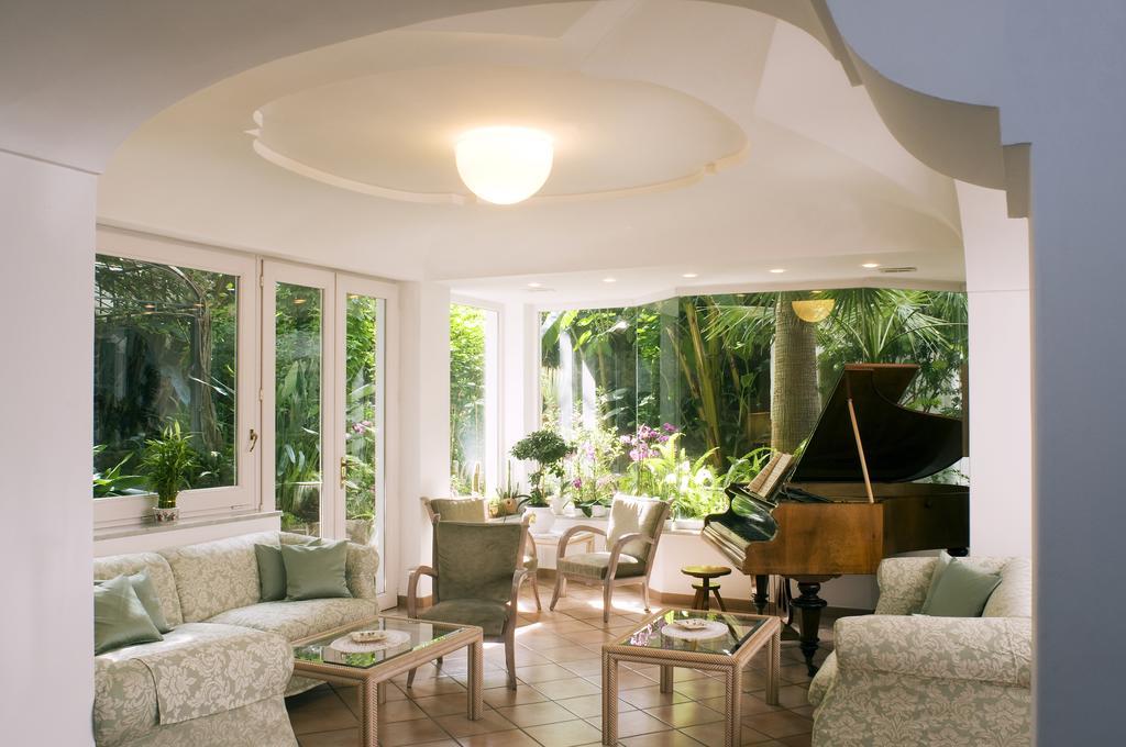 Hotel Villa Angelica Lacco Ameno  ภายนอก รูปภาพ
