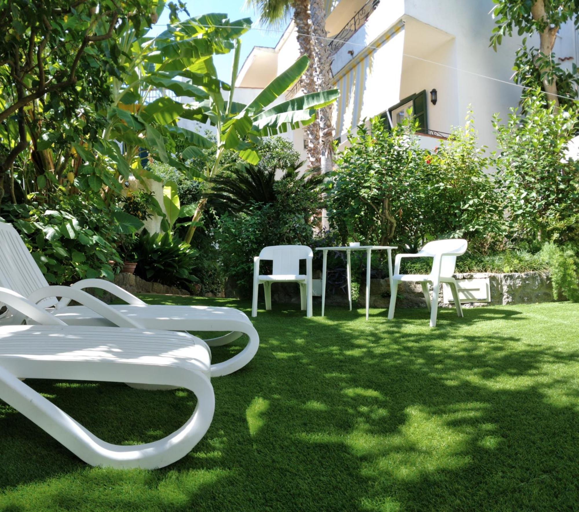 Hotel Villa Angelica Lacco Ameno  ภายนอก รูปภาพ