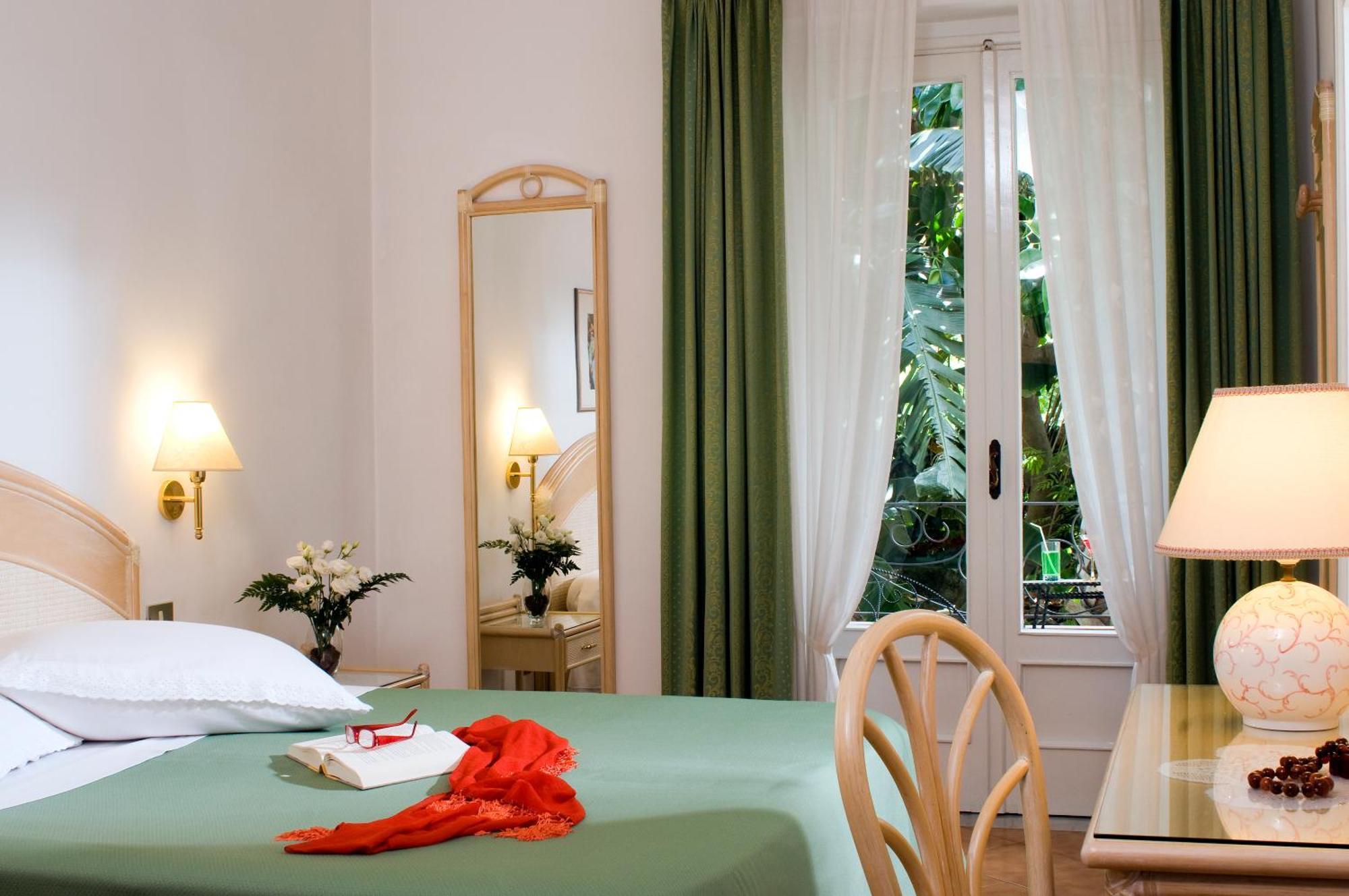 Hotel Villa Angelica Lacco Ameno  ภายนอก รูปภาพ