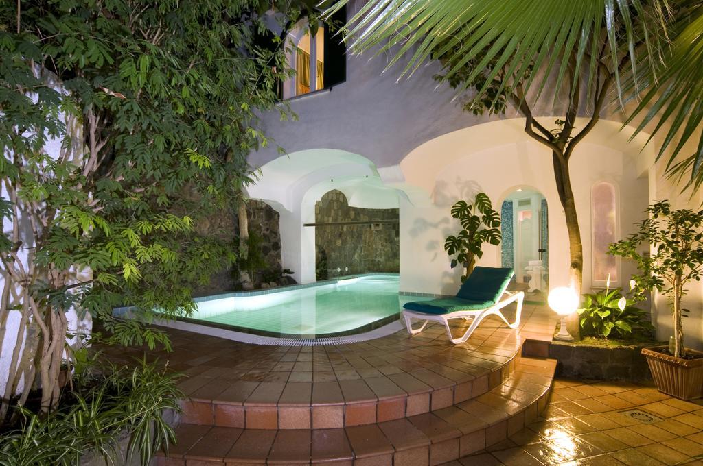 Hotel Villa Angelica Lacco Ameno  ภายนอก รูปภาพ
