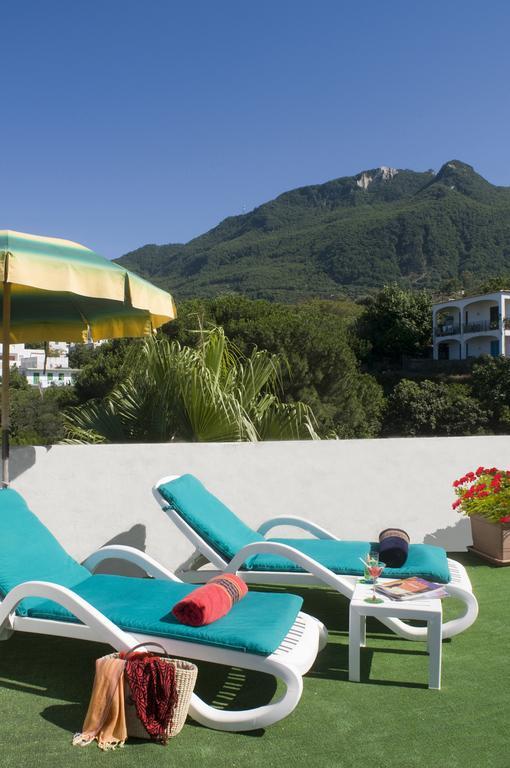 Hotel Villa Angelica Lacco Ameno  ภายนอก รูปภาพ