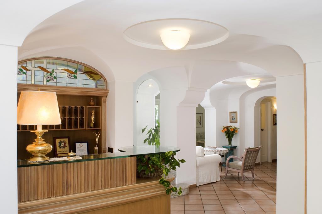Hotel Villa Angelica Lacco Ameno  ภายนอก รูปภาพ