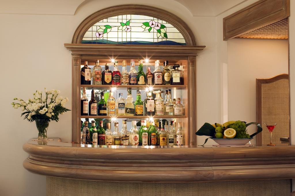 Hotel Villa Angelica Lacco Ameno  ภายนอก รูปภาพ