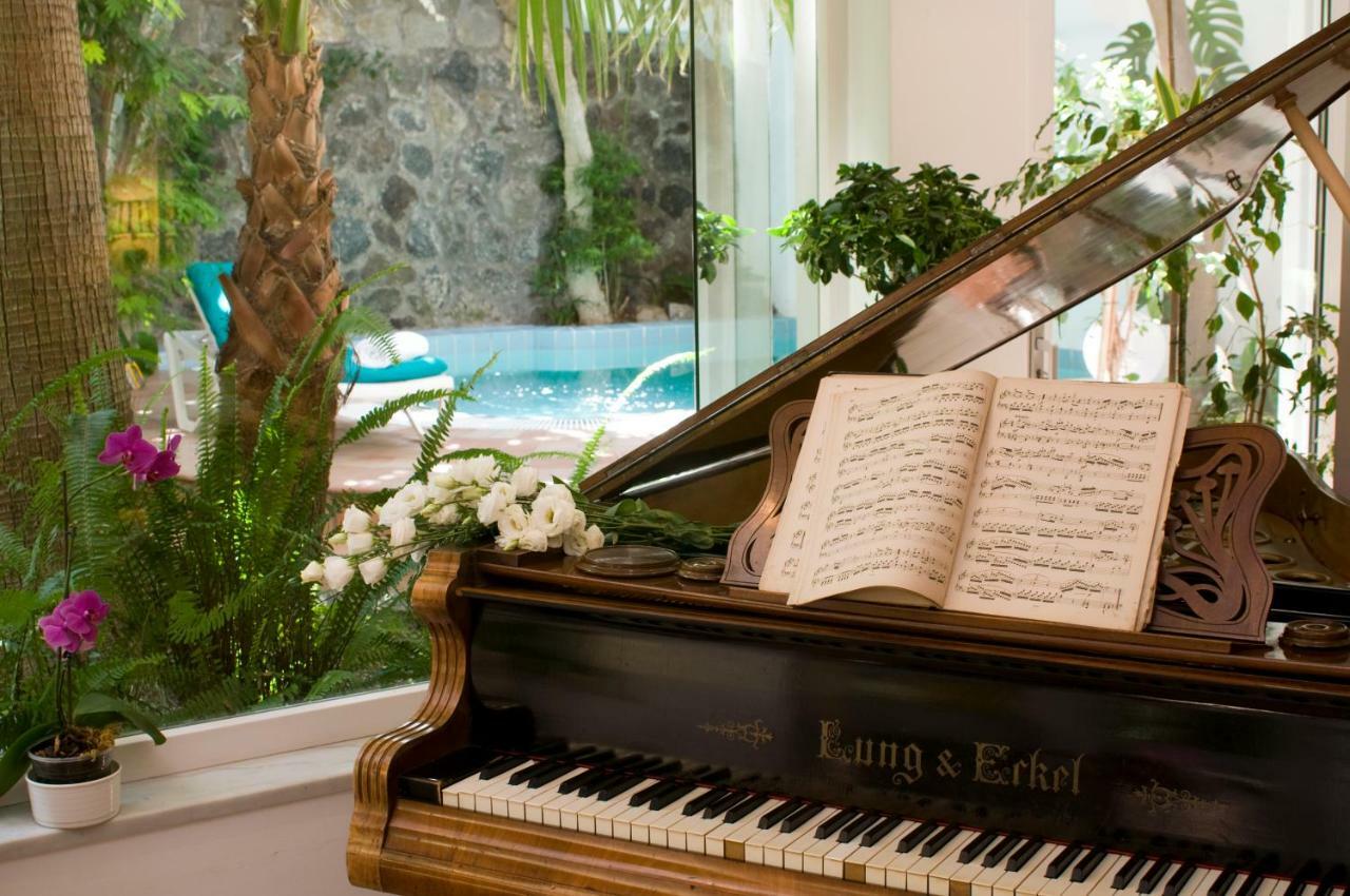 Hotel Villa Angelica Lacco Ameno  ภายนอก รูปภาพ